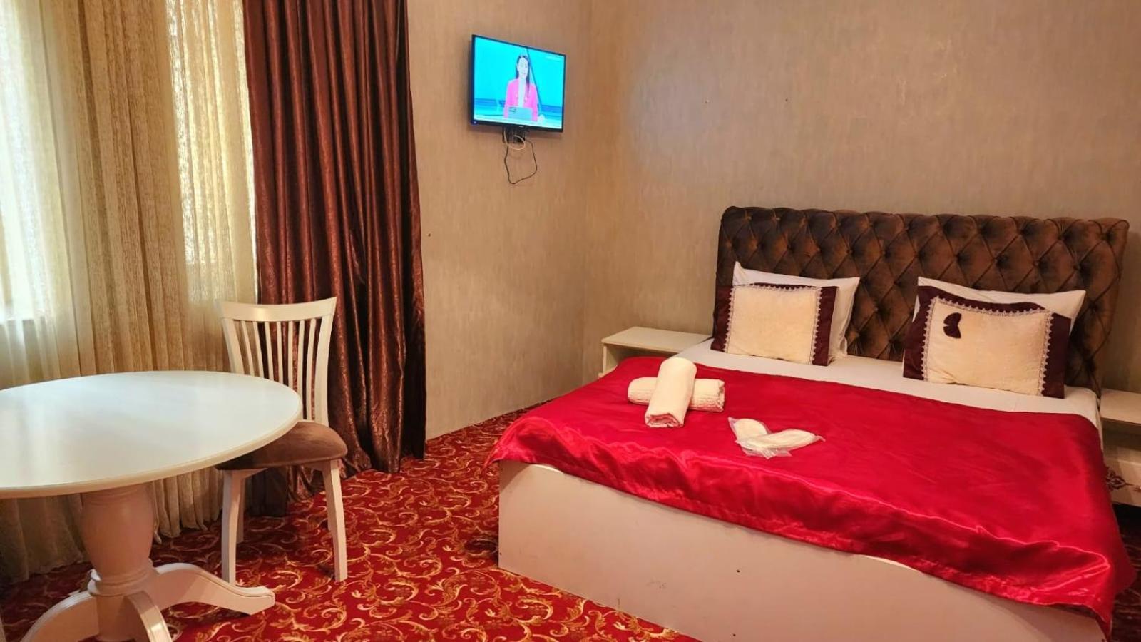 Family Soffia Hotel Old City Баку Екстериор снимка